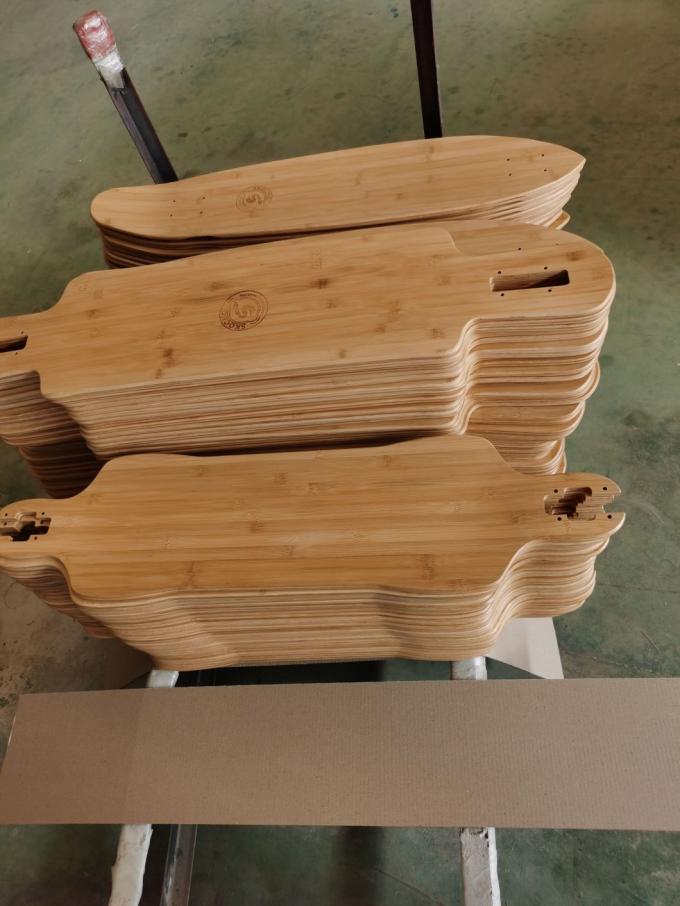 2022 New Design Multi-Color Optional 7ply Blank Canadian Maple Professional Skateboard