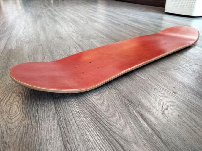 Newest Hot Custom Professional Standard 7ply Maple Concave Skateboard