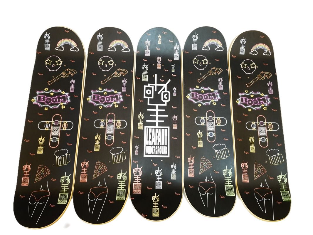 2024 ขายร้อน สไตล์ 7 Ply Maple Custom คอนคาเวฟ Double Kick โปรเฟชั่น โลงบอร์ดสเกตบอร์ด